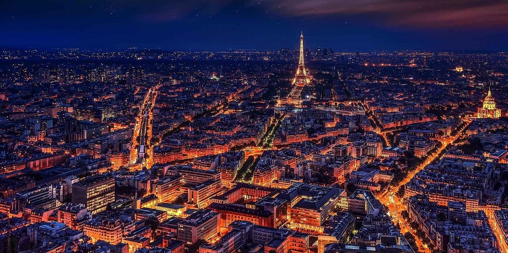 Paris, France nuit